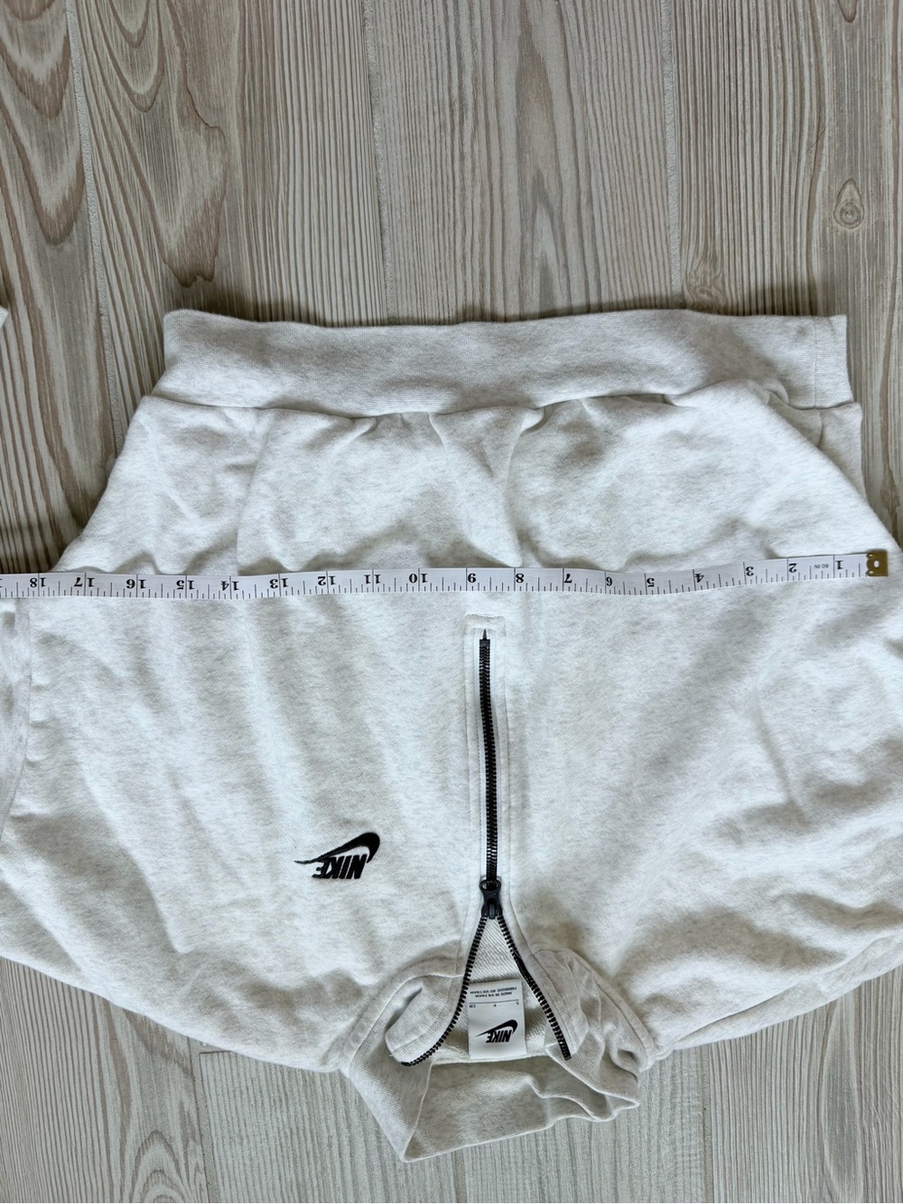Nike Cream Half-Zip Cropped Pullover Fleece with Black Logo - Picture 4 of 7